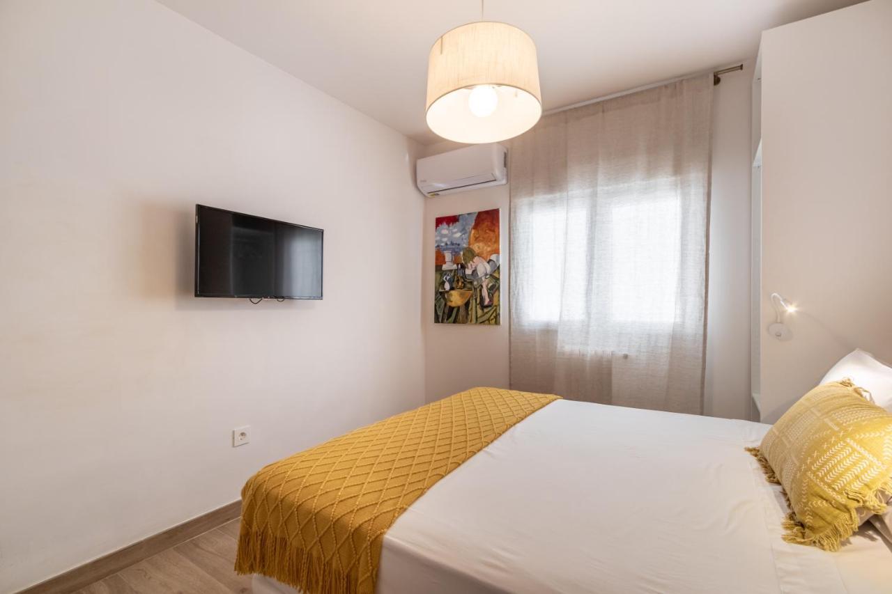 Bns Triunfo Centro Suites Granada Kültér fotó